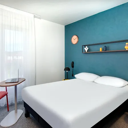 Ibis Styles Gare 3* Clermont-Ferrand